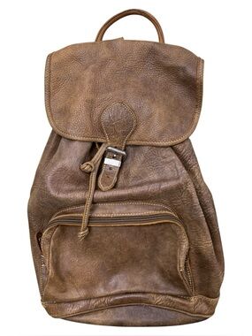 Roots Brown Leather Backpack with Front Zip Pocket